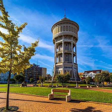 Verona Apartman Szeged Esterno foto